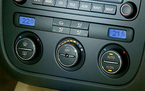 климат контроль Peugeot 207