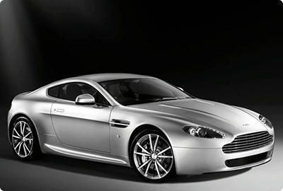   Aston Martin Vantage