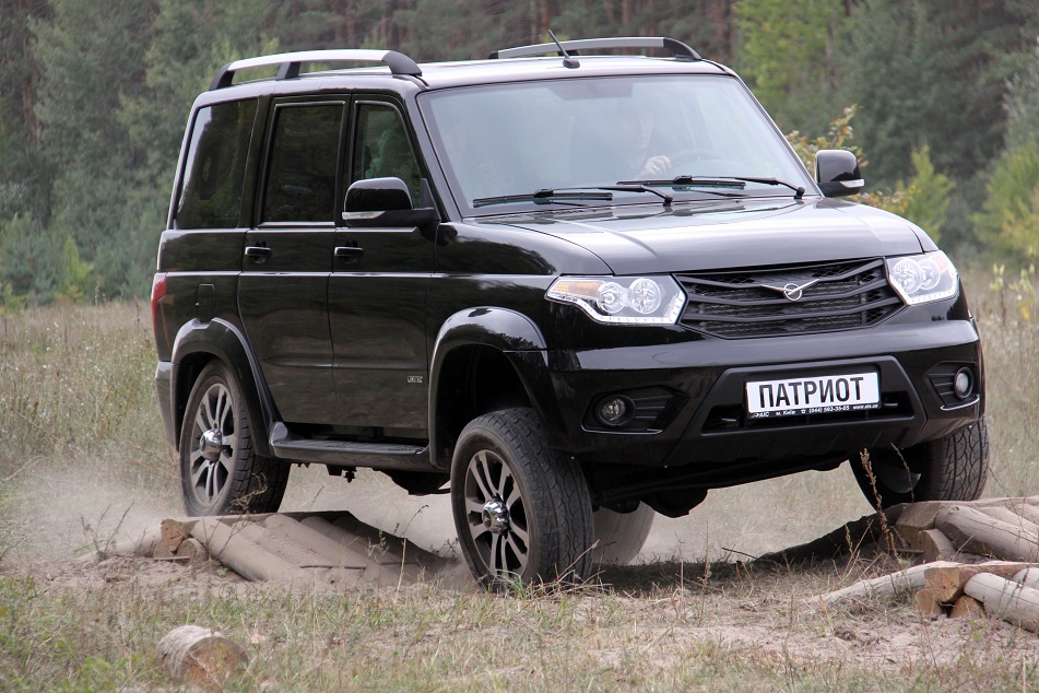 В Украине начали продавать новый УАЗ Патриот